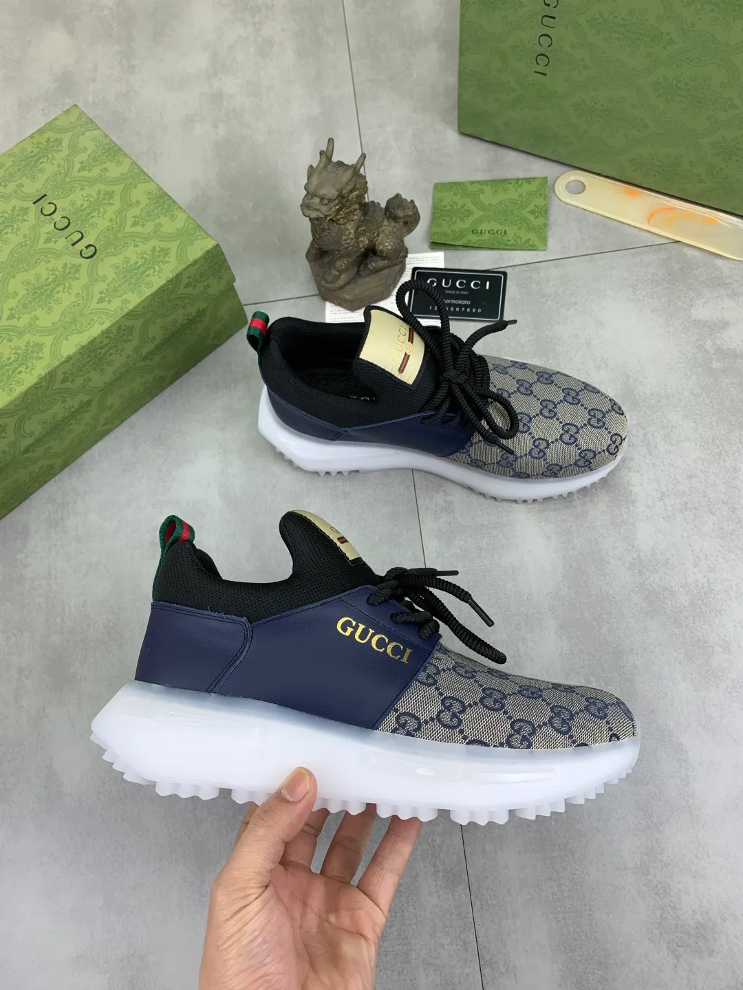 Men's shoes 💰P460💰[New style]🆘 Gucci [GUCCI] classic fashion high-top men's shoes, synchronized with counters, exquisite workmanship, exquisite color matching, the upper is made of original soft double G calfskin Gucci webbing ➕ first-layer pigskin lining ➕ pigskin feet The lasts made according to the original version are quite attractive both on the foot and in the placement. There is no need to explain the good style, the workmanship is superior, quality determines everything, absolutely versatile, code number: 38-44, 2️⃣colors🉑️ to choose from